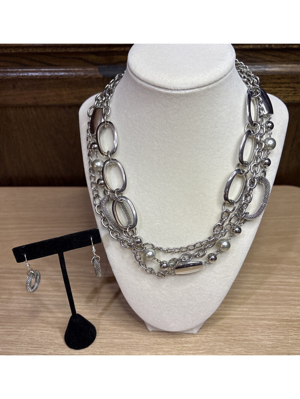 Premier Designs Silver Tone multi-strand 19" necklace & earrings